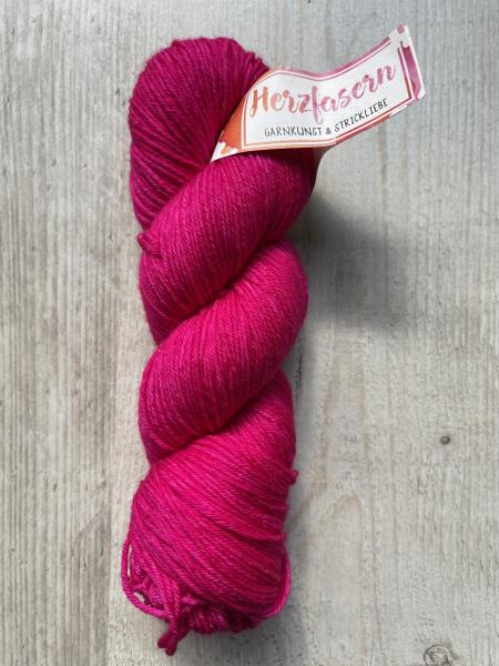 No 12 Merino 260 Herzfasernpink